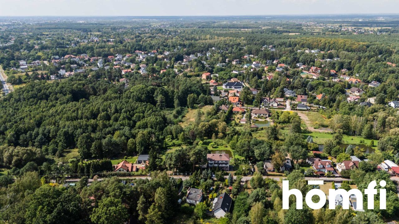 Przestronny dom z prywatnym stawem w Rajcu Poduchownym - Dom - Sprzedaż - Radom, Rajec Poduchowny