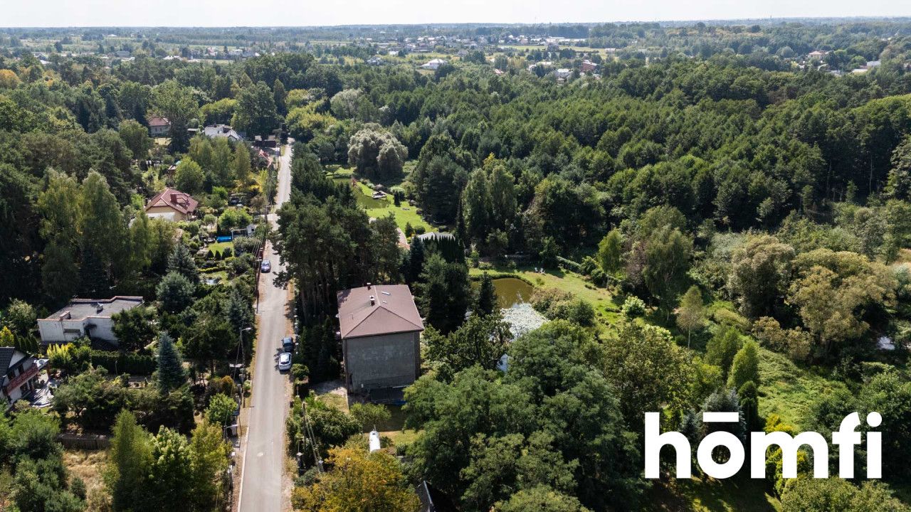 Przestronny dom z prywatnym stawem w Rajcu Poduchownym - Dom - Sprzedaż - Radom, Rajec Poduchowny