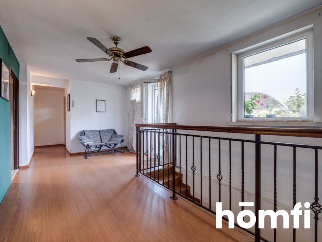 Przestronny dom z prywatnym stawem w Rajcu Poduchownym - Dom - Sprzedaż - Radom, Rajec Poduchowny