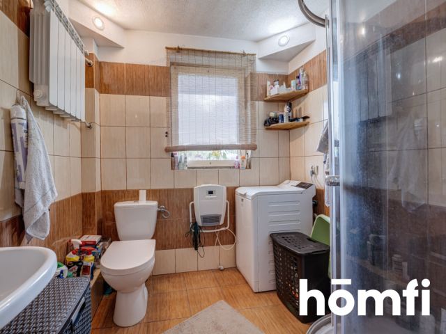 Przestronny dom z prywatnym stawem w Rajcu Poduchownym - Dom - Sprzedaż - Radom, Rajec Poduchowny