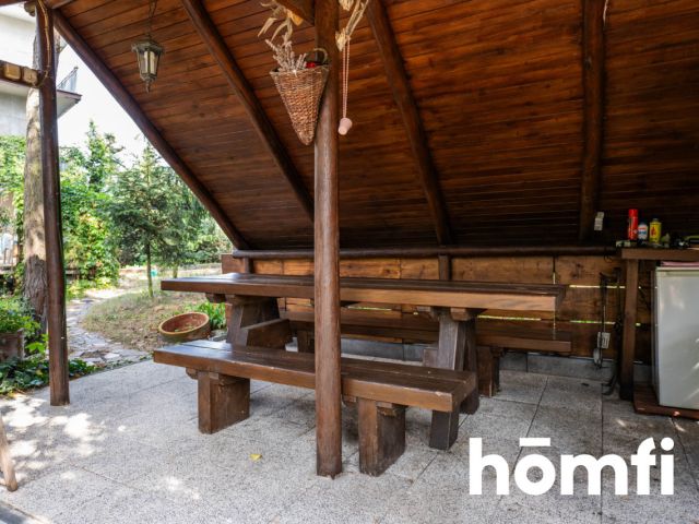 Przestronny dom z prywatnym stawem w Rajcu Poduchownym - Dom - Sprzedaż - Radom, Rajec Poduchowny