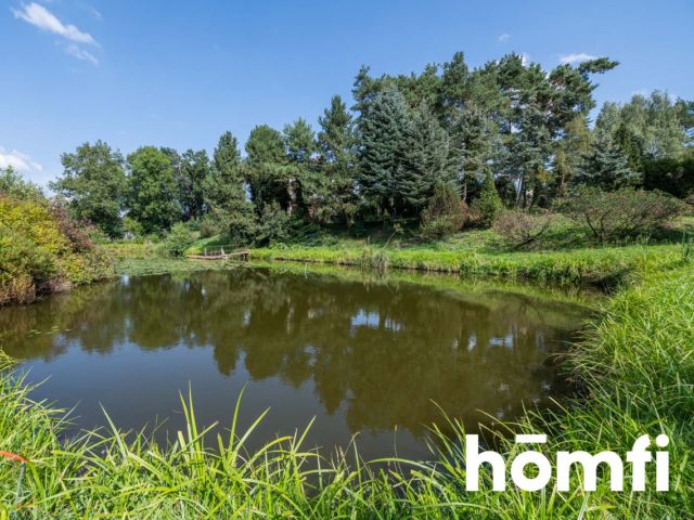 Przestronny dom z prywatnym stawem w Rajcu Poduchownym - Dom - Sprzedaż - Radom, Rajec Poduchowny