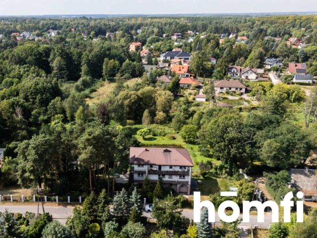 Przestronny dom z prywatnym stawem w Rajcu Poduchownym - Dom - Sprzedaż - Radom, Rajec Poduchowny