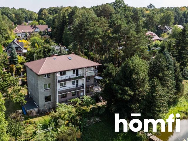 Przestronny dom z prywatnym stawem w Rajcu Poduchownym - Dom - Sprzedaż - Radom, Rajec Poduchowny