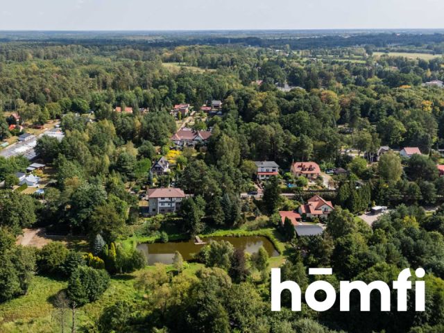 Przestronny dom z prywatnym stawem w Rajcu Poduchownym - Dom - Sprzedaż - Radom, Rajec Poduchowny