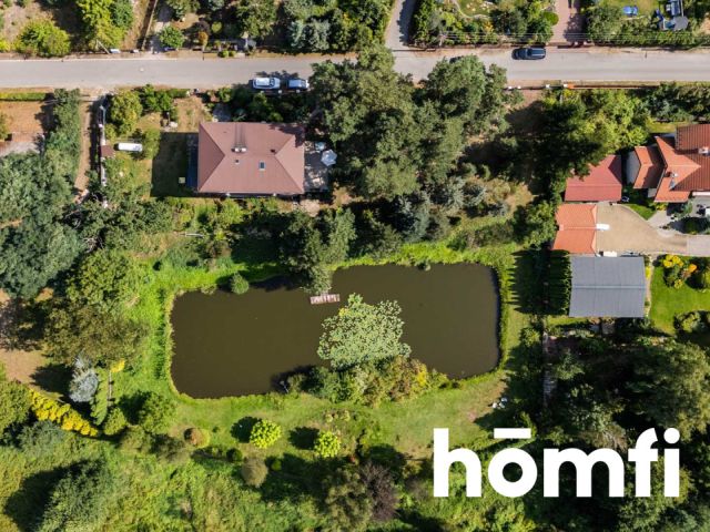 Przestronny dom z prywatnym stawem w Rajcu Poduchownym - Dom - Sprzedaż - Radom, Rajec Poduchowny