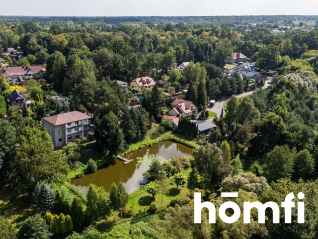 Przestronny dom z prywatnym stawem w Rajcu Poduchownym - Dom - Sprzedaż - Radom, Rajec Poduchowny