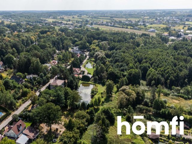 Przestronny dom z prywatnym stawem w Rajcu Poduchownym - Dom - Sprzedaż - Radom, Rajec Poduchowny