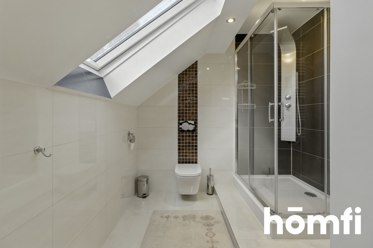 A spacious and comfortable detached house - Дім - Продаж - Kielecki, Miedziana Góra / Ciosowa