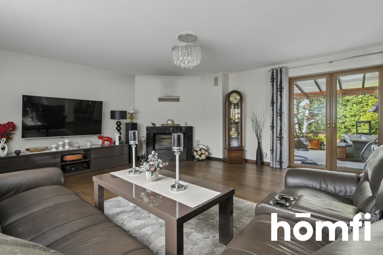 A spacious and comfortable detached house - Дім - Продаж - Kielecki, Miedziana Góra / Ciosowa