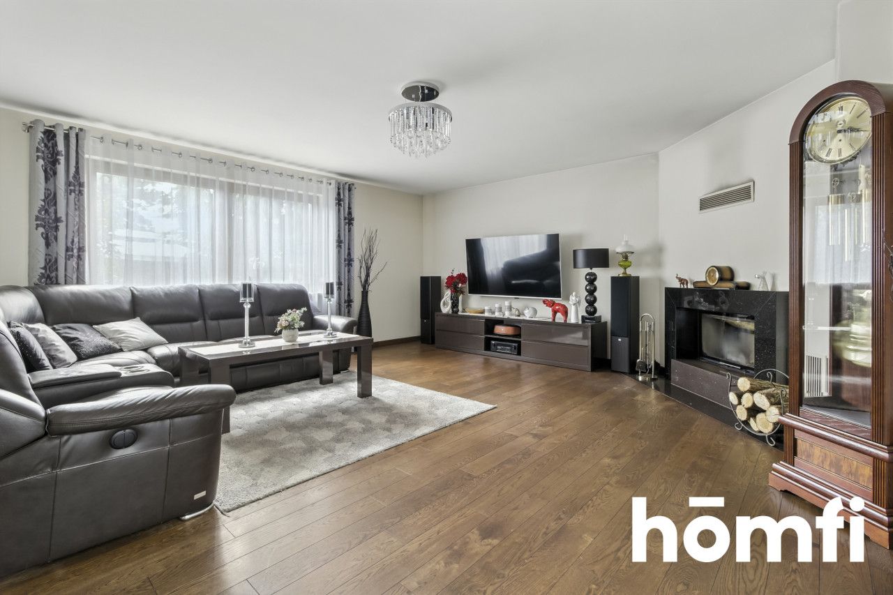 A spacious and comfortable detached house - Дім - Продаж - Kielecki, Miedziana Góra / Ciosowa