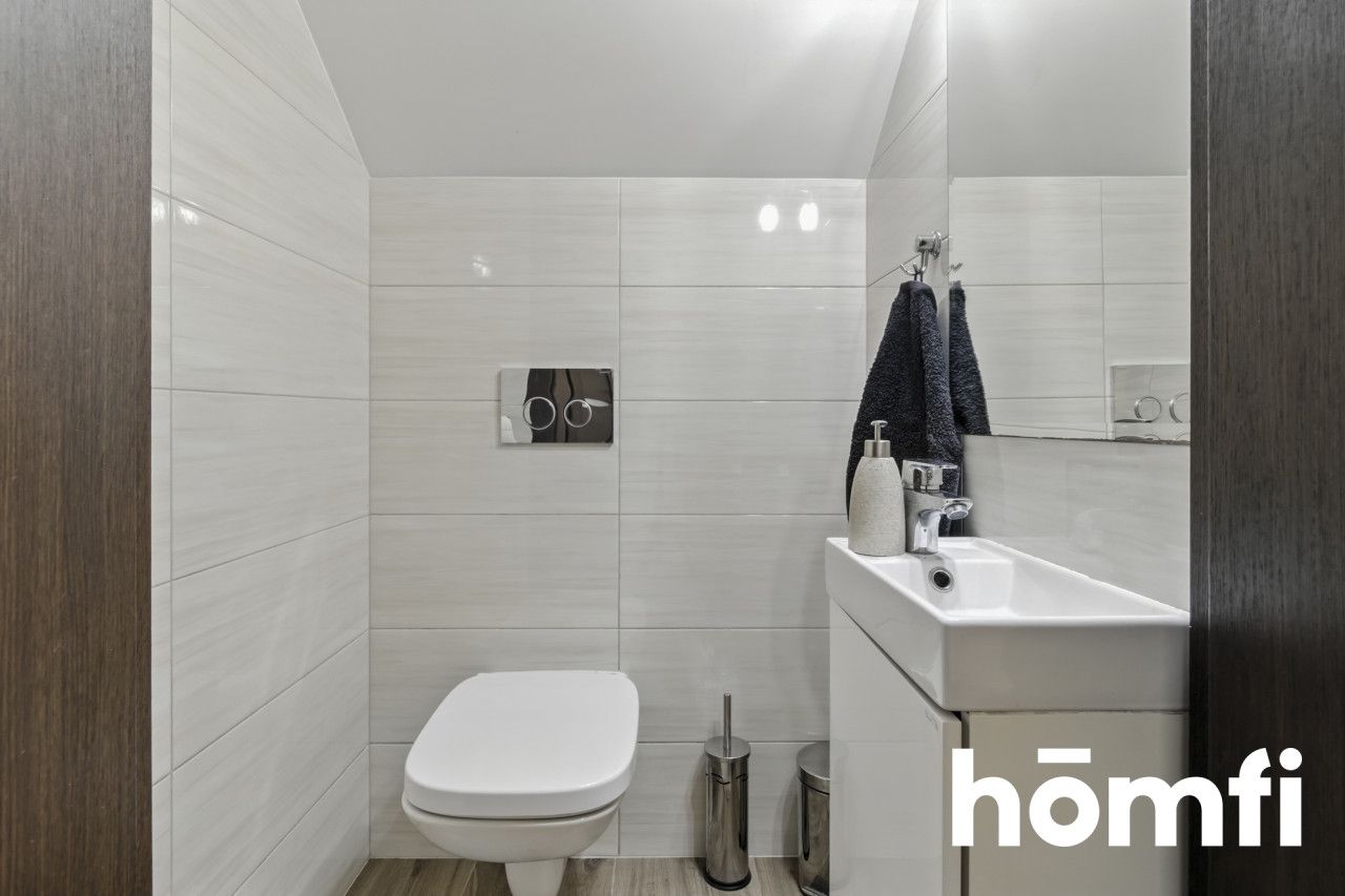 A spacious and comfortable detached house - Дім - Продаж - Kielecki, Miedziana Góra / Ciosowa