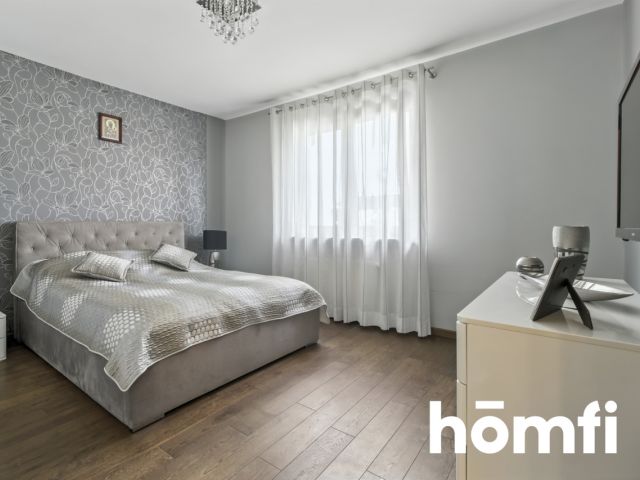 Wolnostojący dom z przestrzenią i wygodą - Dom - Sprzedaż - Kielecki, Miedziana Góra / Ciosowa