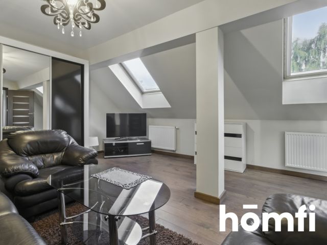 Wolnostojący dom z przestrzenią i wygodą - Dom - Sprzedaż - Kielecki, Miedziana Góra / Ciosowa