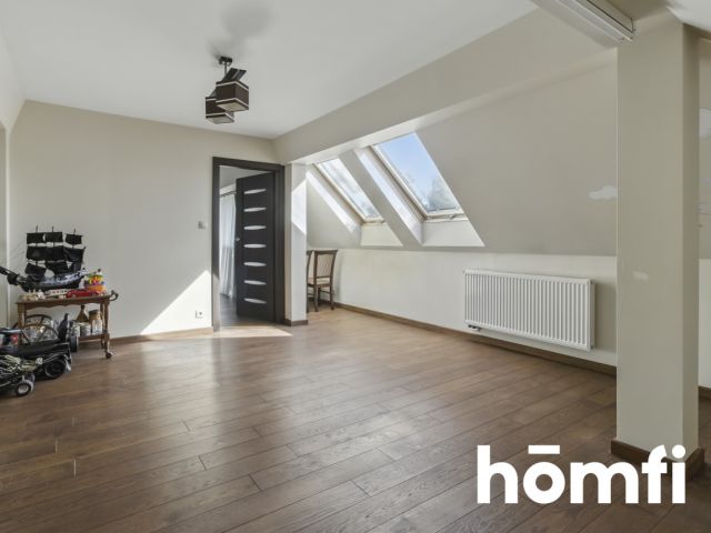 Wolnostojący dom z przestrzenią i wygodą - Dom - Sprzedaż - Kielecki, Miedziana Góra / Ciosowa