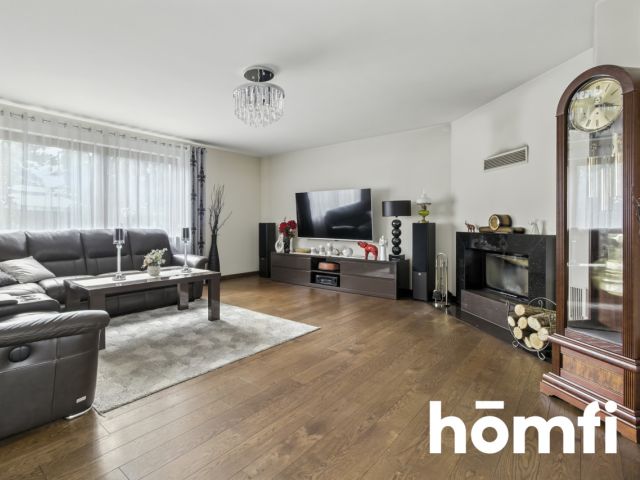 Wolnostojący dom z przestrzenią i wygodą - Dom - Sprzedaż - Kielecki, Miedziana Góra / Ciosowa