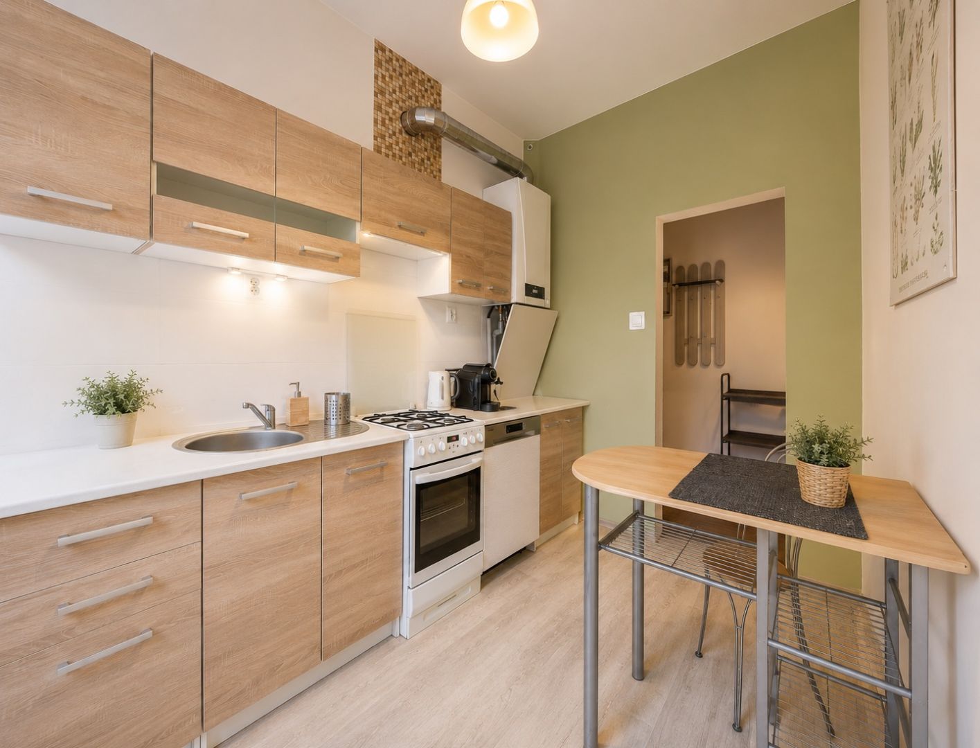 2-room apartment in the center of Łódź on Pomorska Street – also ideal as an investment. - Apartment - Sale - Łódź, Śródmieście