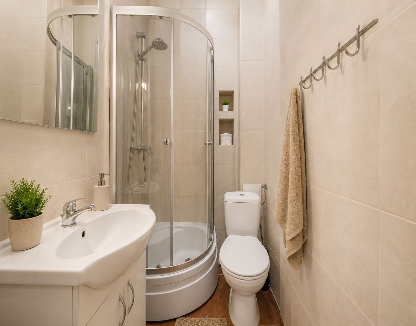 2-room apartment in the center of Łódź on Pomorska Street – also ideal as an investment. - Apartment - Sale - Łódź, Śródmieście