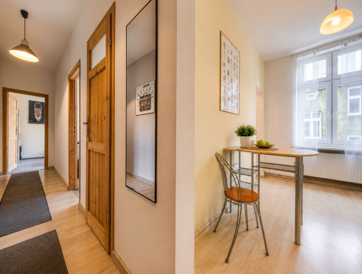 2-room apartment in the center of Łódź on Pomorska Street – also ideal as an investment. - Apartment - Sale - Łódź, Śródmieście