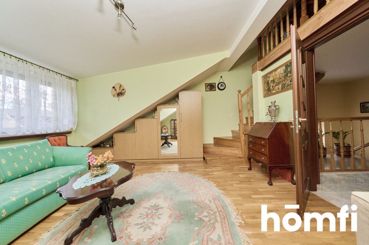 Duży, narożny dom w cichej okolicy - Dom - Sprzedaż - Wrocław, Krzyki / Klecina