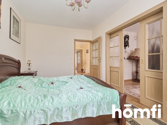 Large corner house in a quiet neighborhood - House - Sale - Wrocław, Krzyki / Klecina