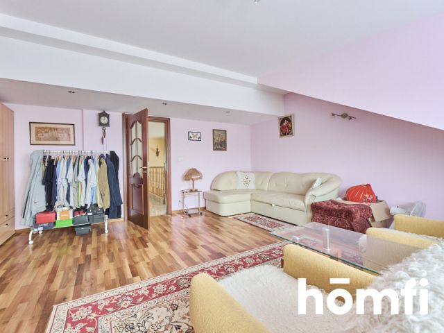 Duży, narożny dom w cichej okolicy - Dom - Sprzedaż - Wrocław, Krzyki / Klecina