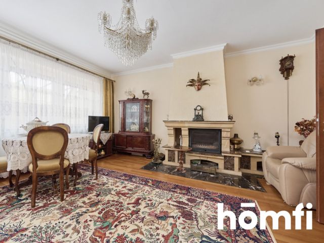 Duży, narożny dom w cichej okolicy - Dom - Sprzedaż - Wrocław, Krzyki / Klecina