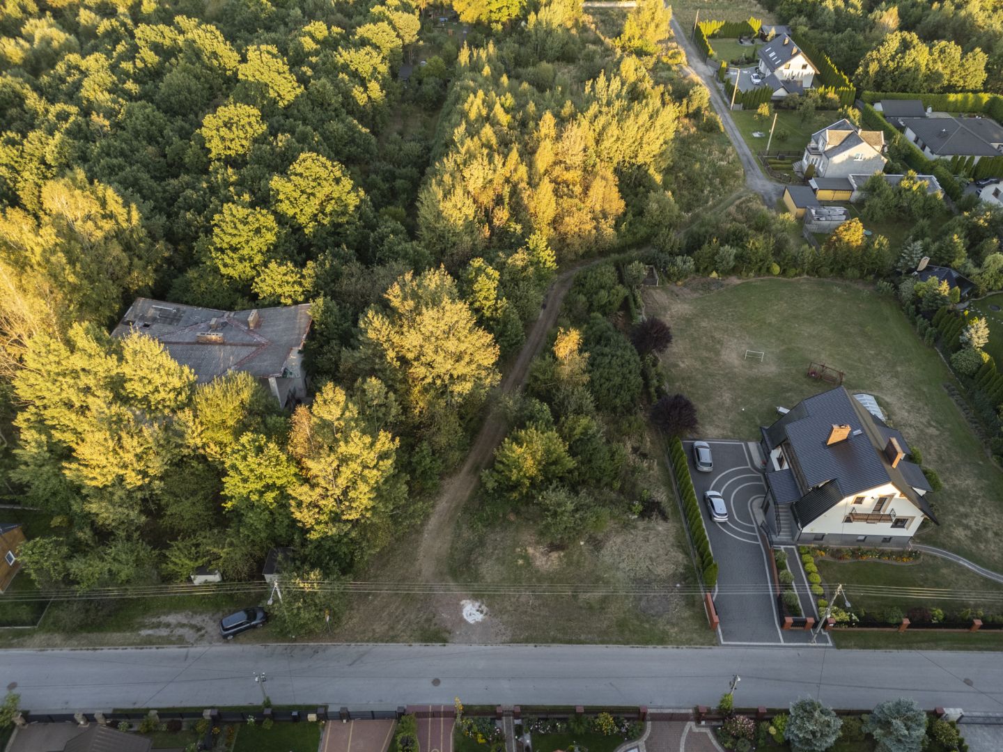 Działka 2321m2. Możliwość podziału.Blisko zalewu - Działka - Sprzedaż - Starachowicki, Starachowice