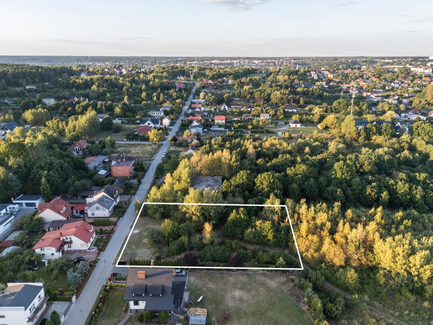 Działka 2321m2. Możliwość podziału.Blisko zalewu - Działka - Sprzedaż - Starachowicki, Starachowice