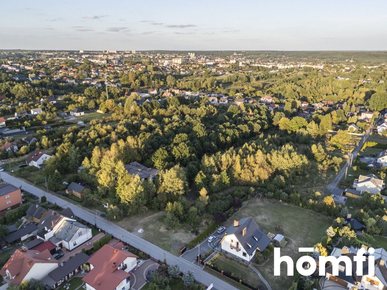 Plot 2321 m². Possibility to divide. Close to the lake. - Plot - Sale - Starachowicki, Starachowice