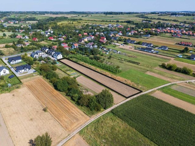 Działka rolno- budowlana o powierzchni 3817 m2 położona w Zielonkach przy wyjeździe w kierunku Trojanowice - Działka - Sprzedaż - Krakowski, Zielonki