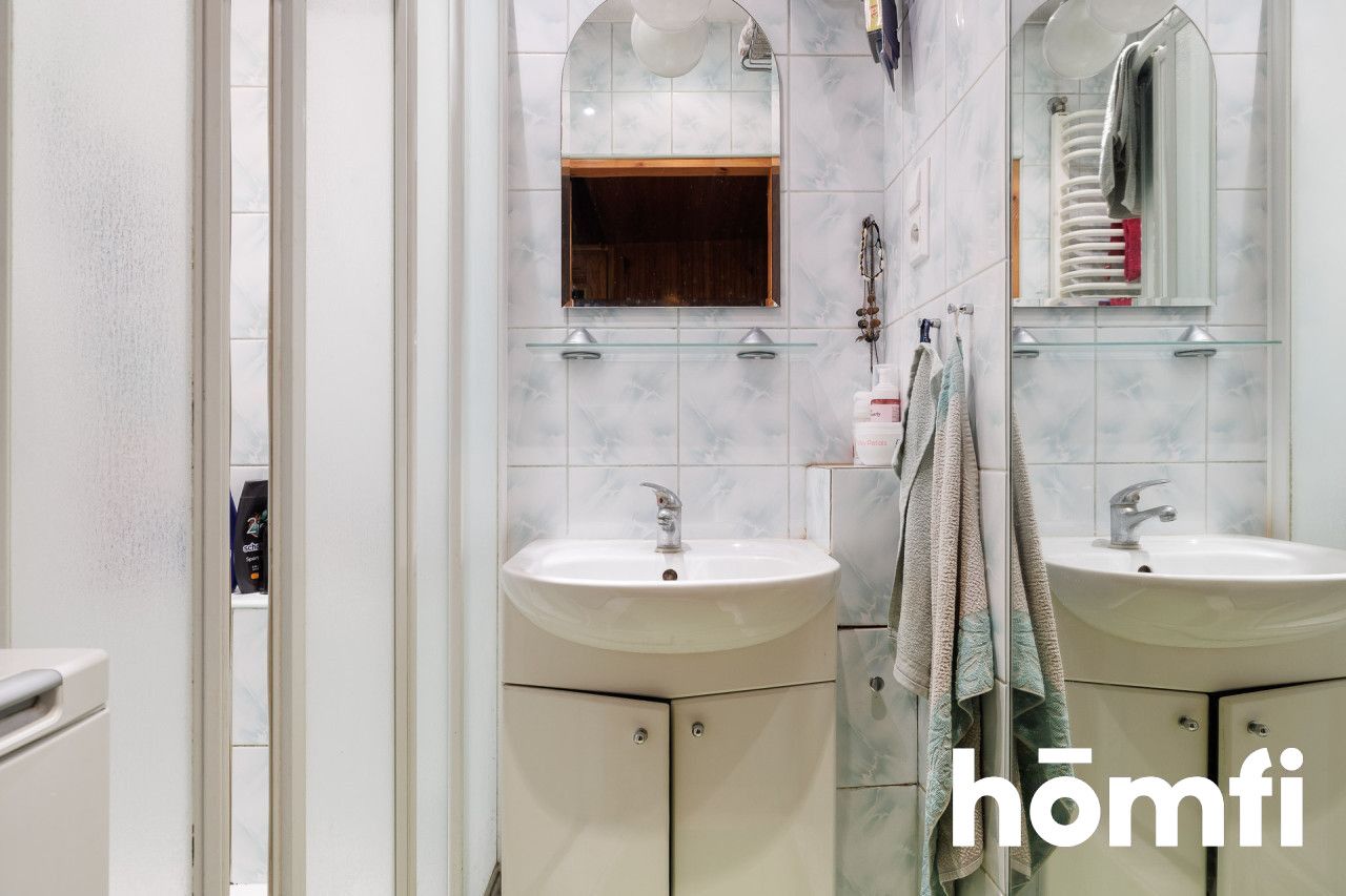 for renovation with great potential - Apartment - Sale - Kraków, Nowa Huta / Nowa Huta