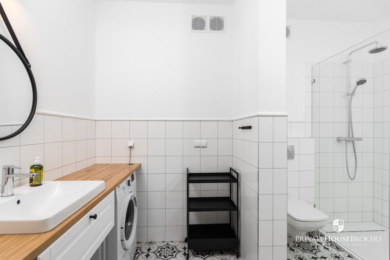 Apartament o powierzchni 83 m2 w odrestaurowanej Kamienicy z 2020 roku| Stare Miasto,| Galeria Krakowska - Mieszkanie - Wynajem - Kraków, Śródmieście / Stare Miasto