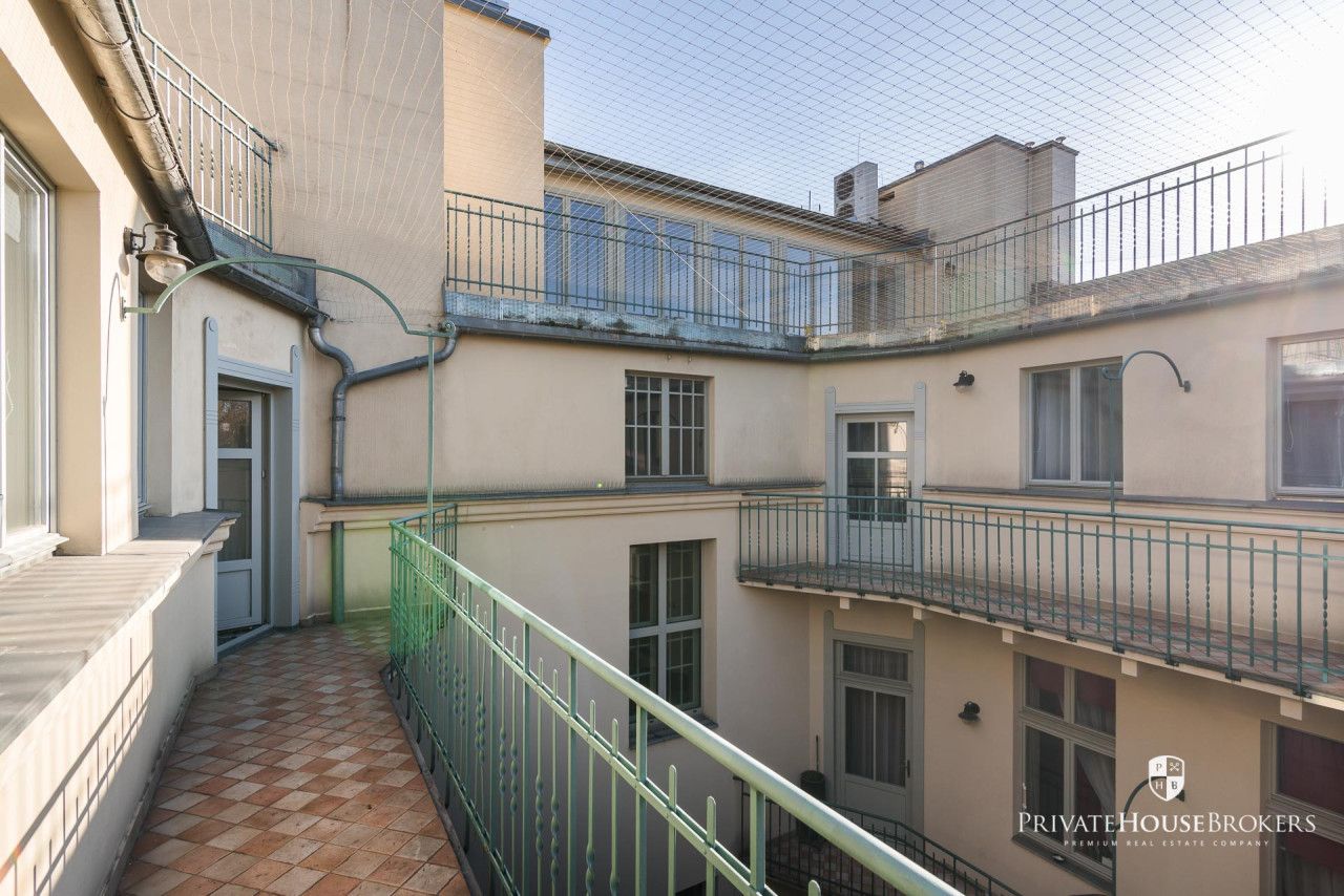 Apartament o powierzchni 83 m2 w odrestaurowanej Kamienicy z 2020 roku| Stare Miasto,| Galeria Krakowska - Mieszkanie - Wynajem - Kraków, Śródmieście / Stare Miasto