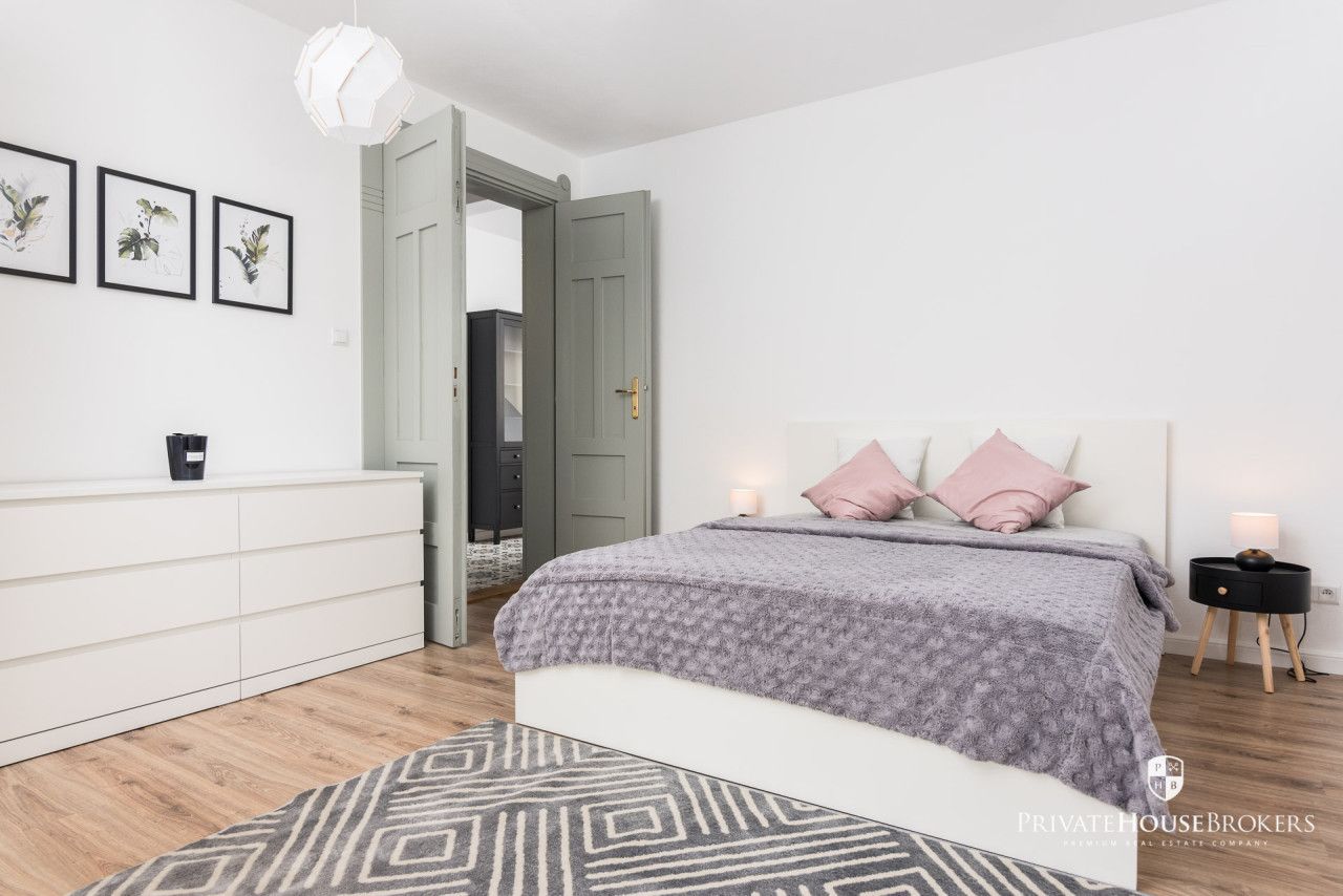 Apartament o powierzchni 83 m2 w odrestaurowanej Kamienicy z 2020 roku| Stare Miasto,| Galeria Krakowska - Mieszkanie - Wynajem - Kraków, Śródmieście / Stare Miasto