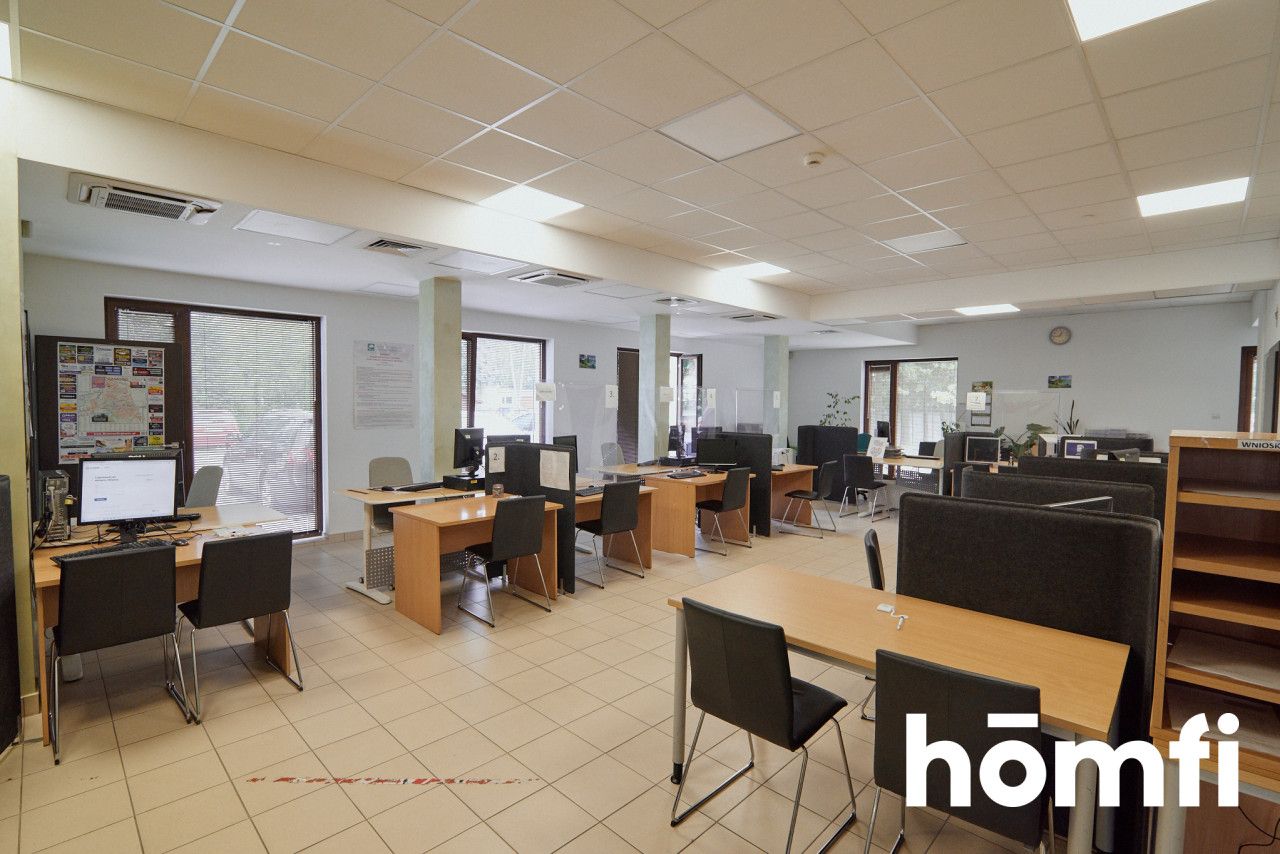 Na sprzedaż budynek biurowy z najemcą - Zamość - Lokal użytkowy - Sprzedaż - Zamość