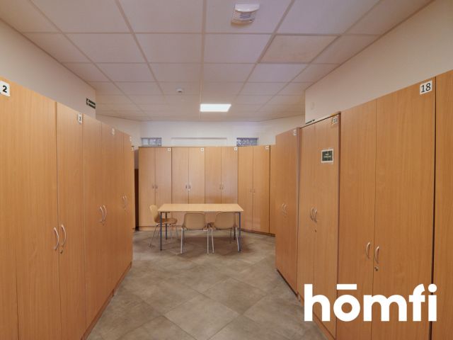 Na sprzedaż budynek biurowy z najemcą - Zamość - Lokal użytkowy - Sprzedaż - Zamość