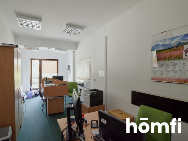 Na sprzedaż budynek biurowy z najemcą - Zamość - Lokal użytkowy - Sprzedaż - Zamość