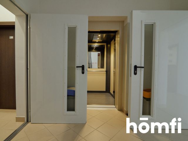 Na sprzedaż budynek biurowy z najemcą - Zamość - Lokal użytkowy - Sprzedaż - Zamość