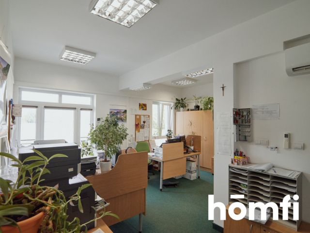 Na sprzedaż budynek biurowy z najemcą - Zamość - Lokal użytkowy - Sprzedaż - Zamość