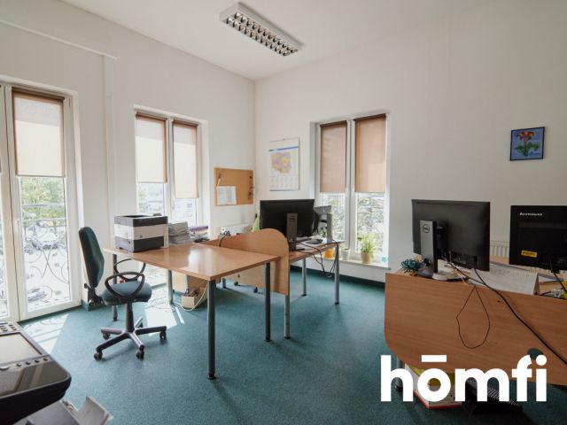 Na sprzedaż budynek biurowy z najemcą - Zamość - Lokal użytkowy - Sprzedaż - Zamość