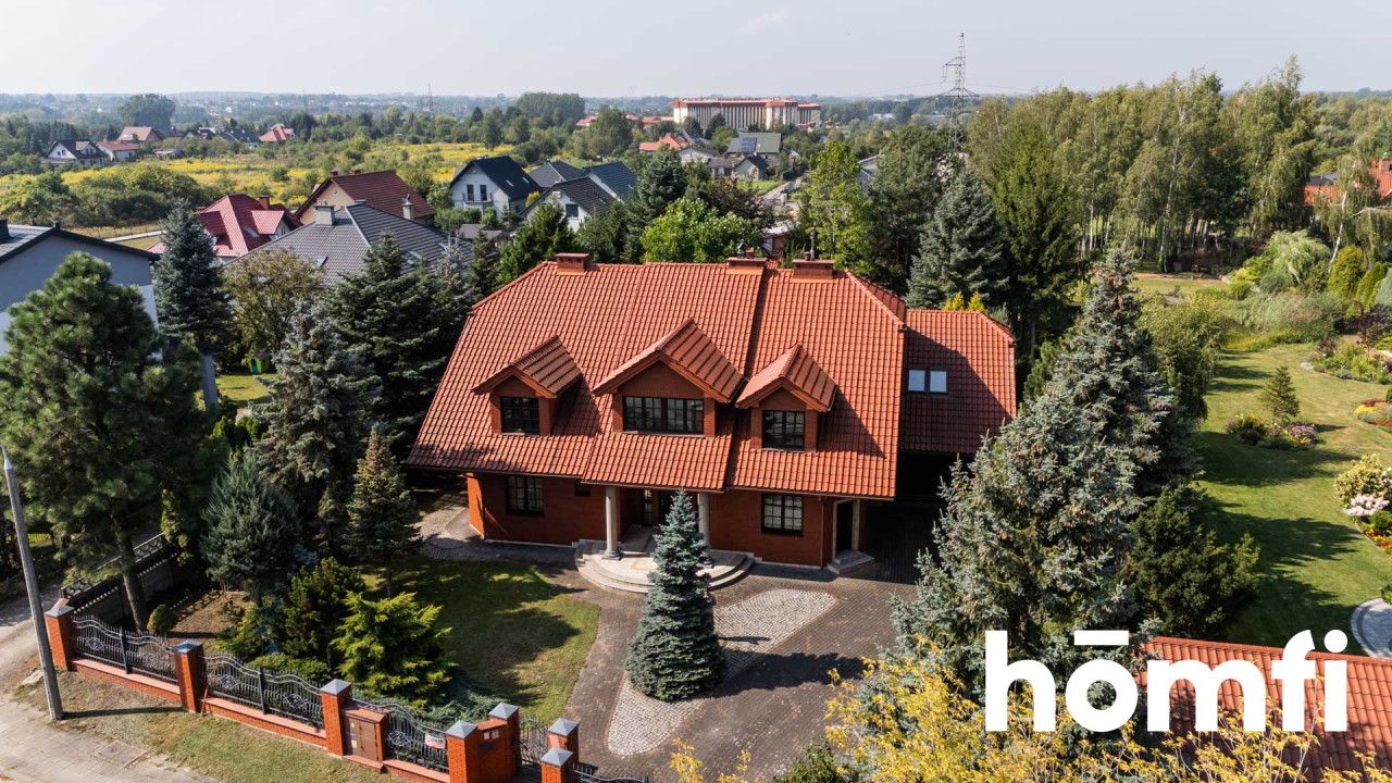 Przestronny dom wysokiej klasy + hala na posesji - Dom - Sprzedaż - Radom, Kozia Góra