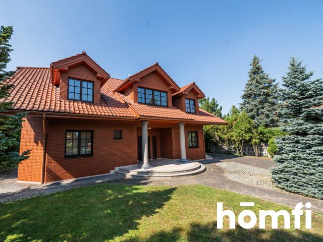 Przestronny dom wysokiej klasy + hala na posesji - Dom - Sprzedaż - Radom, Kozia Góra