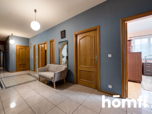 Przestronny dom wysokiej klasy + hala na posesji - Dom - Sprzedaż - Radom, Kozia Góra