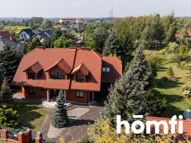 Przestronny dom wysokiej klasy + hala na posesji - Dom - Sprzedaż - Radom, Kozia Góra