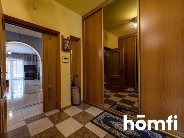 Przestronny dom wysokiej klasy + hala na posesji - Dom - Sprzedaż - Radom, Kozia Góra