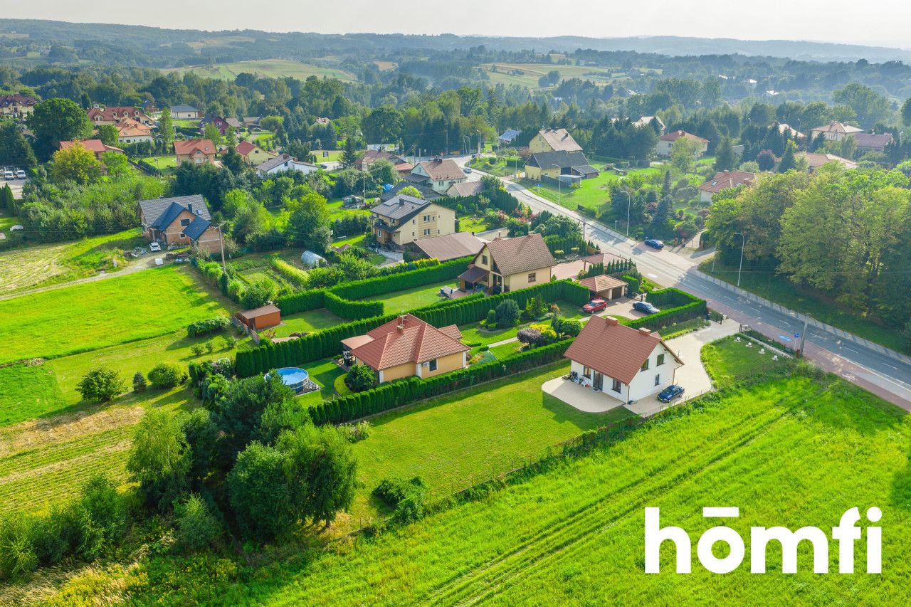 Dom na ogrodzonej widokowej 15arowej działce - Dom - Sprzedaż - Rzeszów, Budziwój