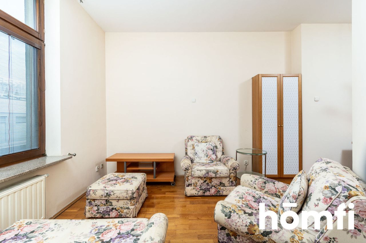 Dwupokojowe na cichej uliczce Starego Miasta - Mieszkanie - Sprzedaż - Kraków, Śródmieście / Stare Miasto