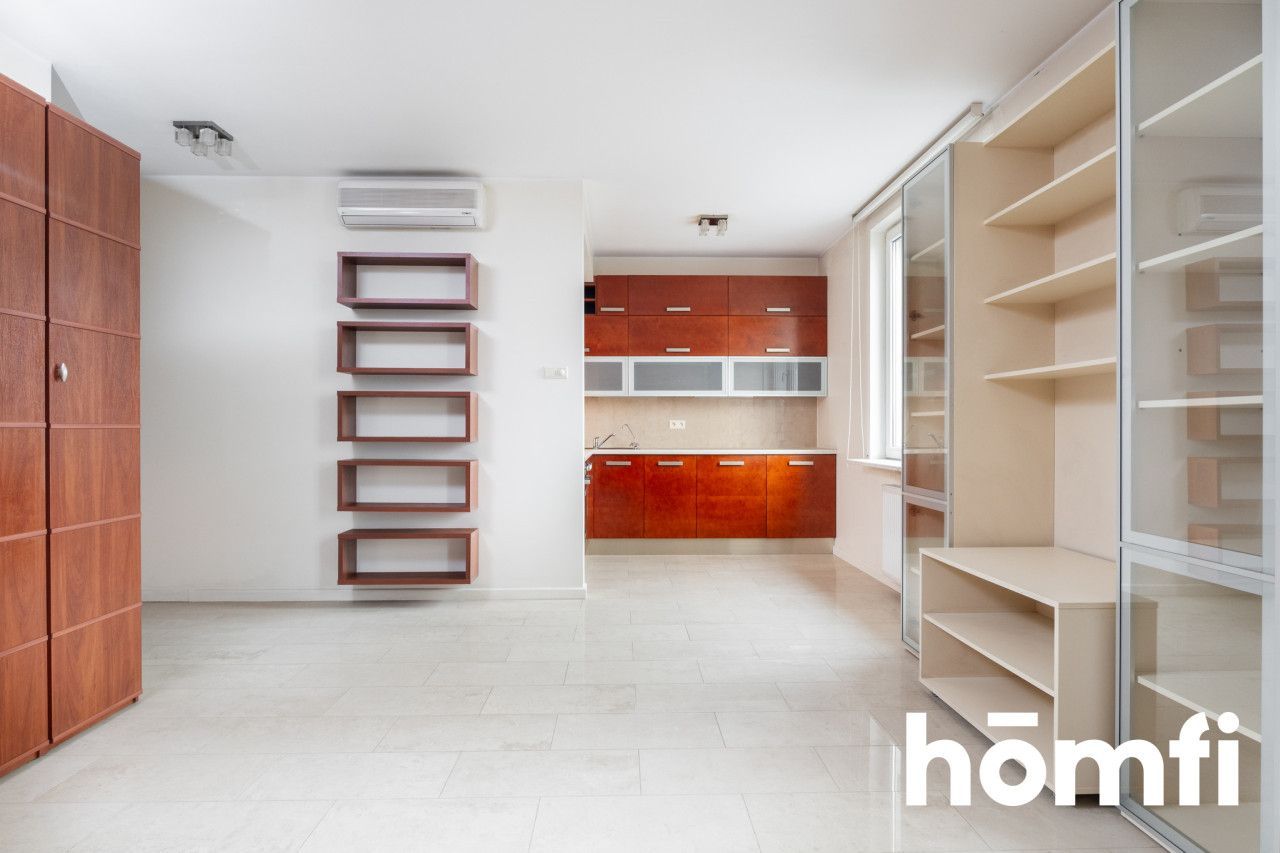 Przestronna kawalerka|Żoliborz 40m2 z klimatyzacją - Mieszkanie - Sprzedaż - Warszawa, Żoliborz / Stary Żoliborz