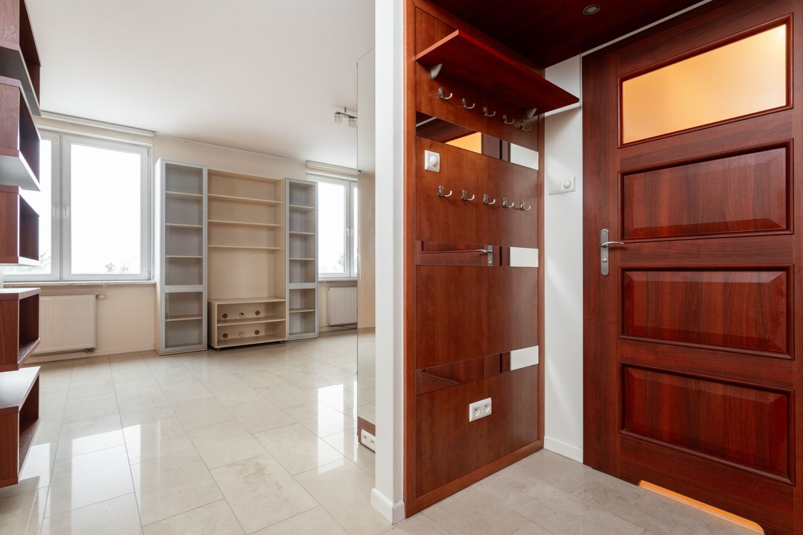 Przestronna kawalerka|Żoliborz 40m2 z klimatyzacją - Mieszkanie - Sprzedaż - Warszawa, Żoliborz / Stary Żoliborz